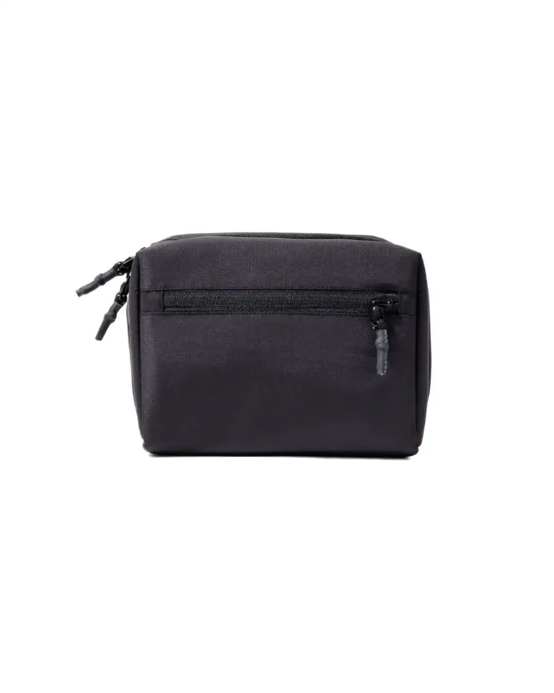 Front view of the black SYMA ARK travel tech organizer closed, displaying the quick-access front zipper pocket and durable ripstop exterior