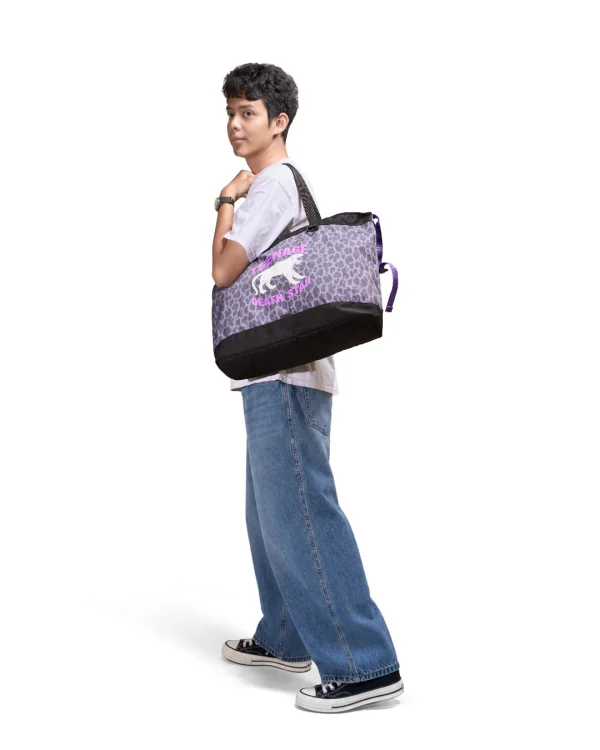 Alternative view of Peach Tote Bag - Teenage Death Star